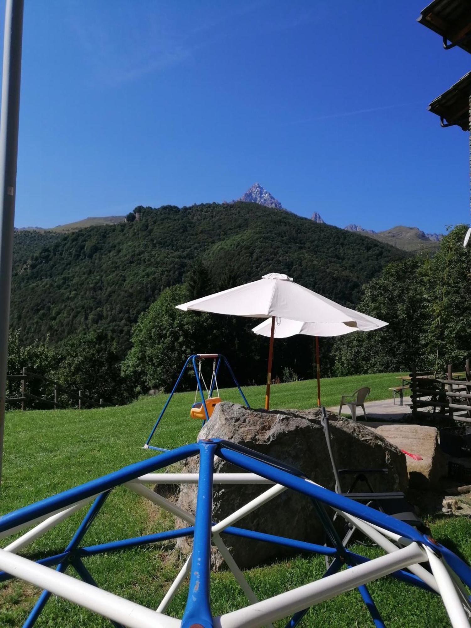 Rifugio Galaberna Hotell Ostana Exteriör bild